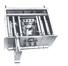The picture of TYPE R305. RADAR RECEIVER