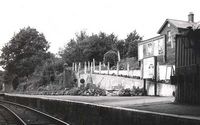 Picture of Wootton Station circa 1953